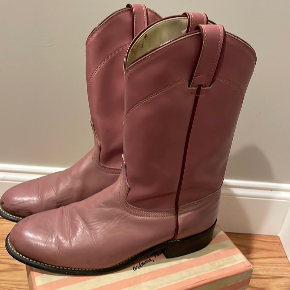 Pink Ropers